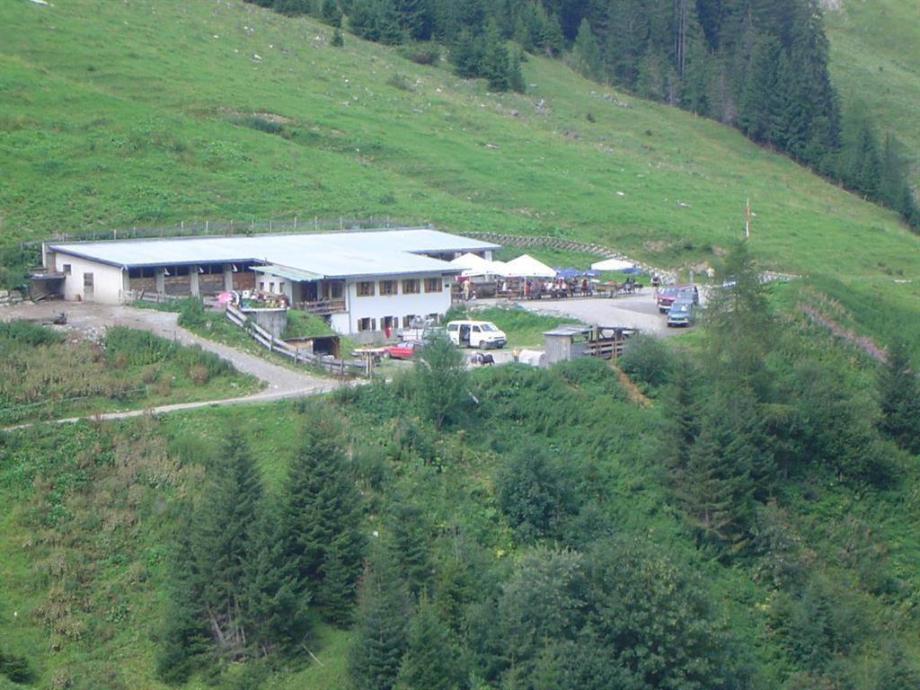 Villa Haus Laerchenhof Holzgau Exterior foto
